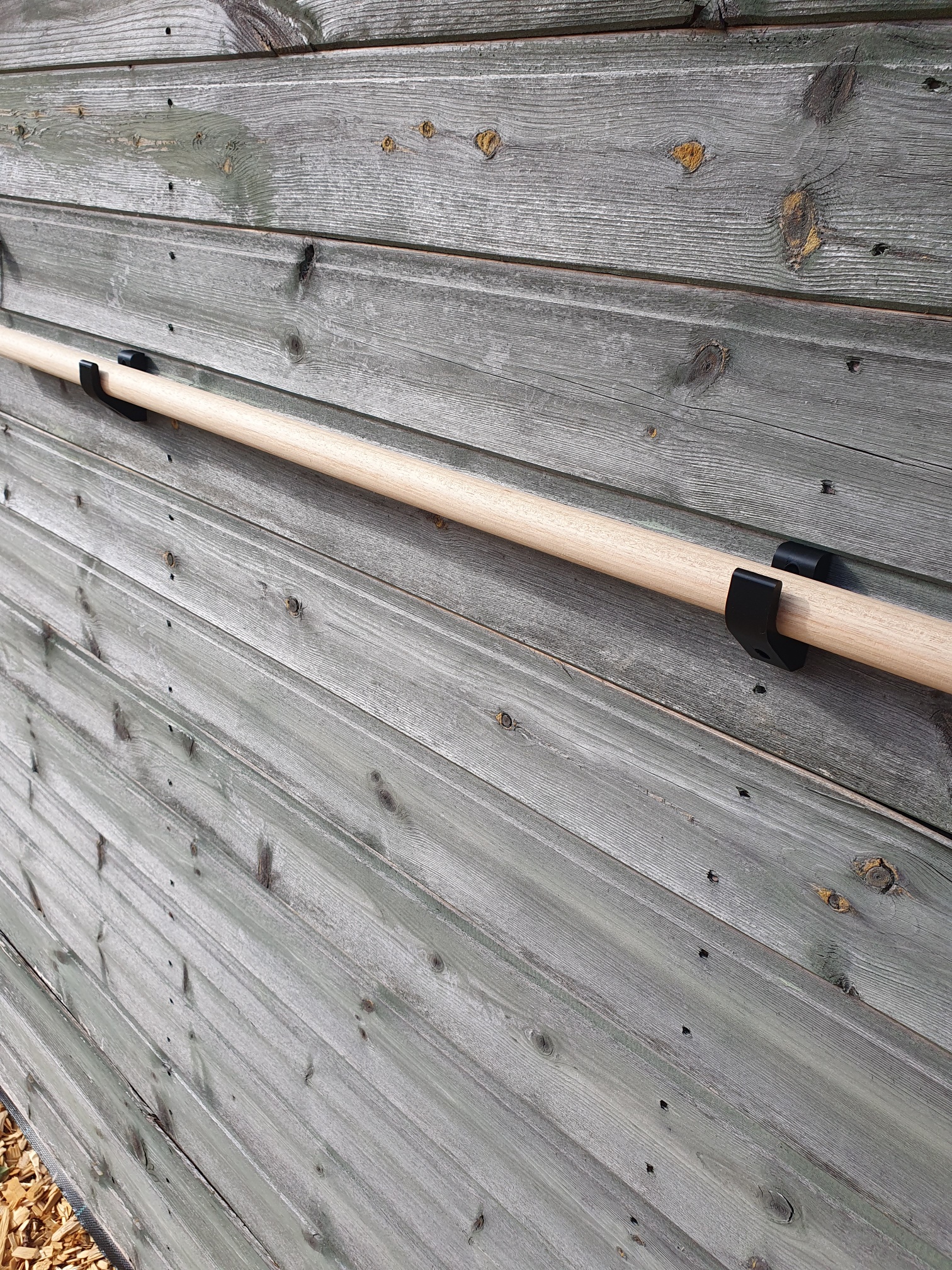 Koi net holder brackets for 28mm dia handles - Image 2