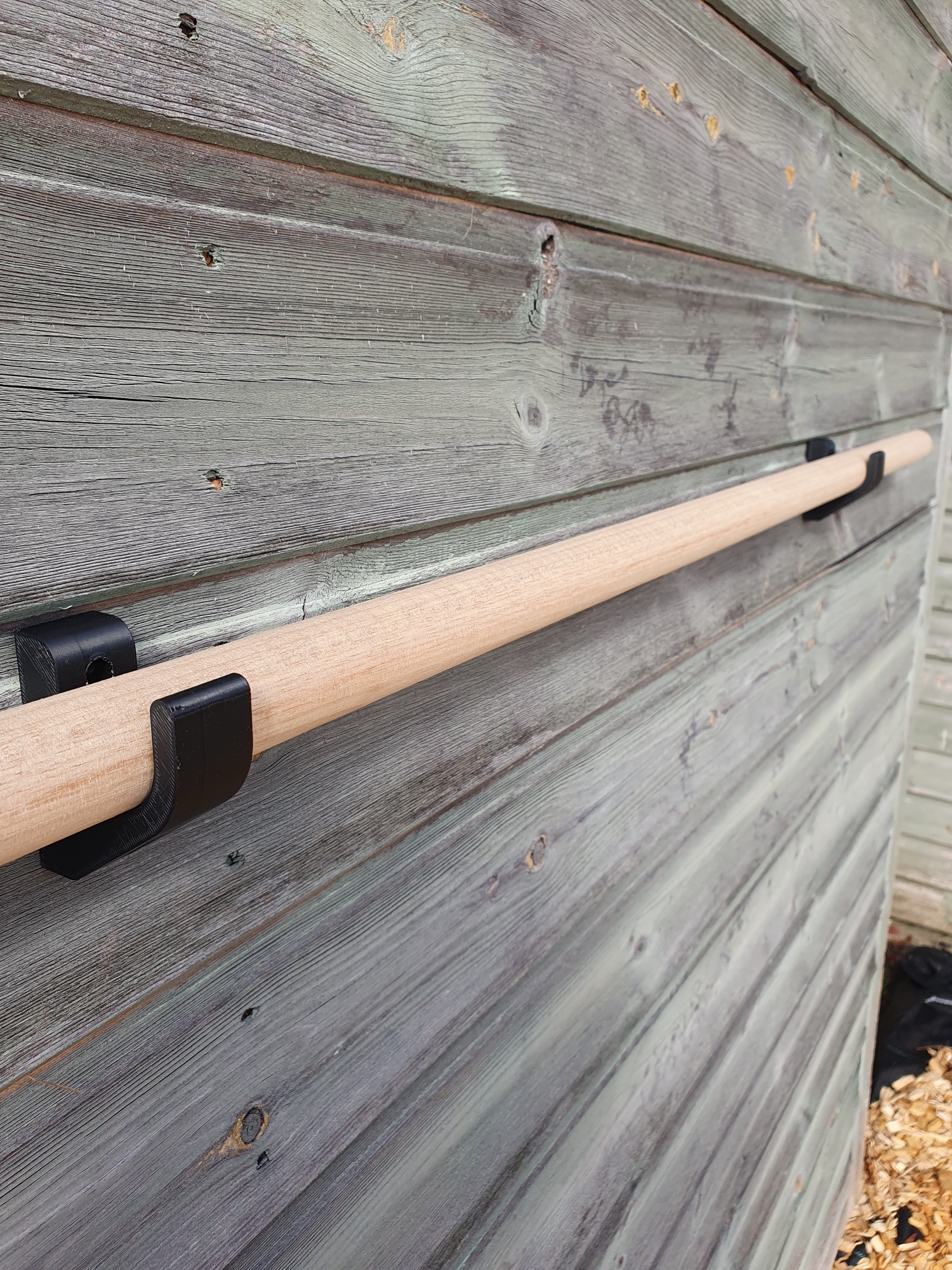 Koi net holder brackets for 28mm dia handles